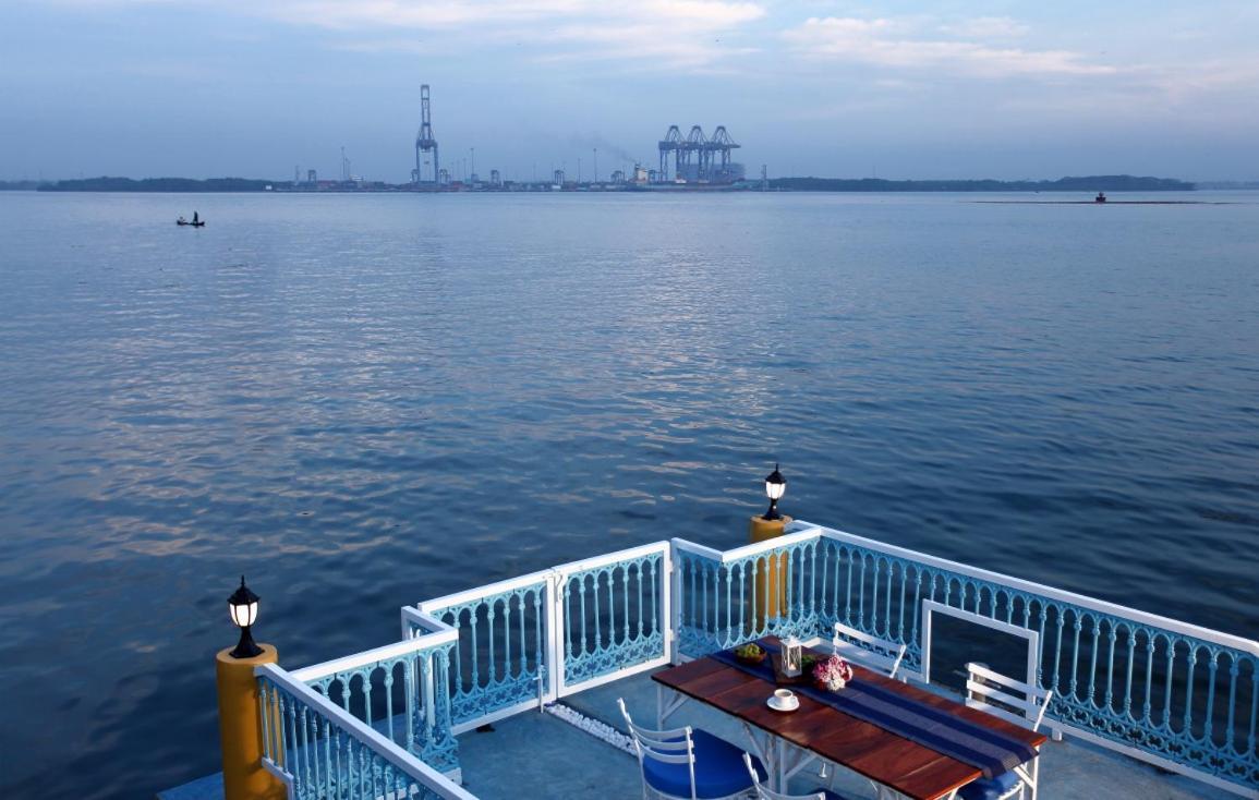 Bloom Boutique Waterfront Fort Kochi מראה חיצוני תמונה
