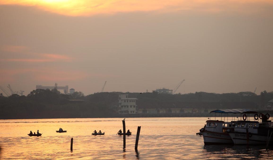 Bloom Boutique Waterfront Fort Kochi מראה חיצוני תמונה