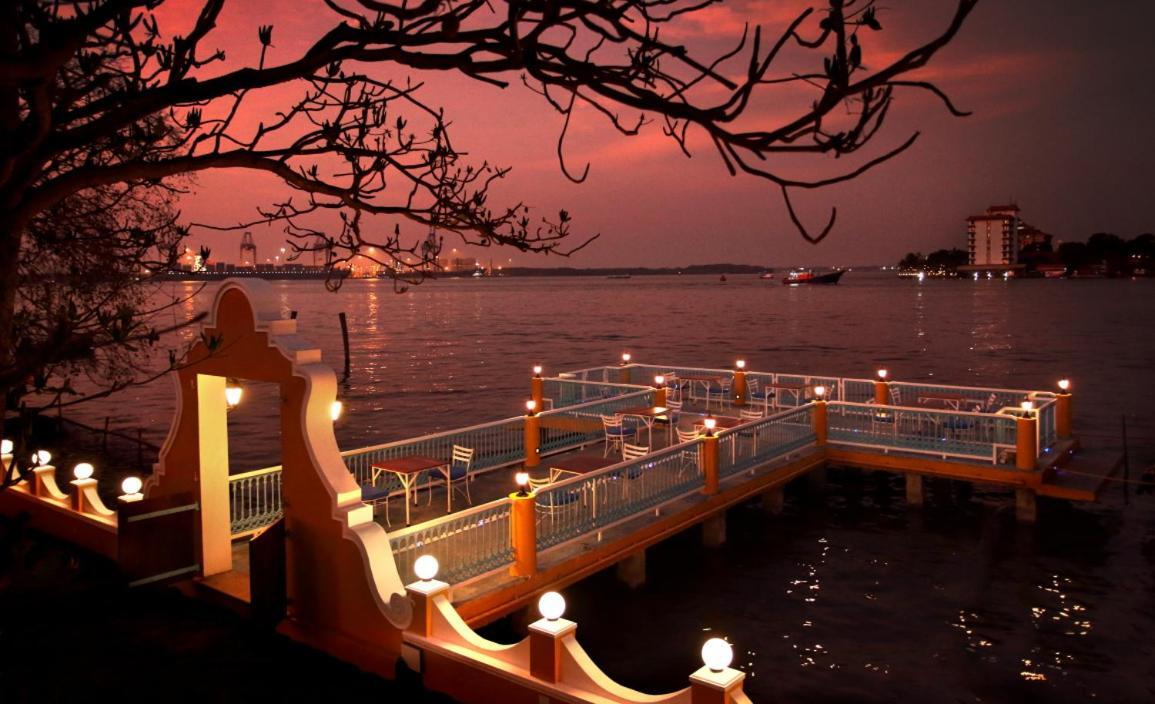 Bloom Boutique Waterfront Fort Kochi מראה חיצוני תמונה